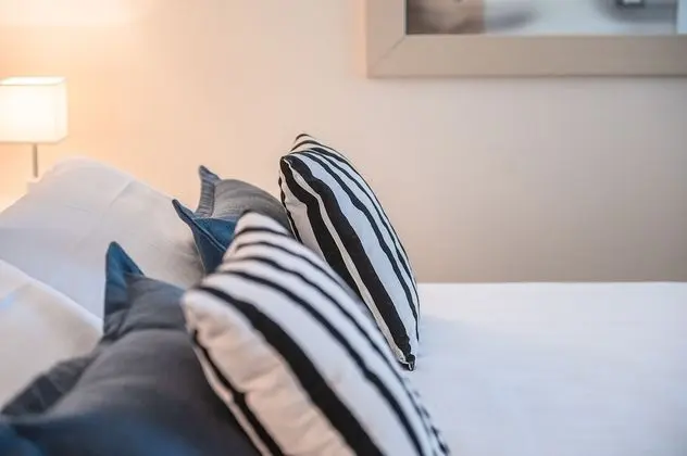 Classic Tek Büyük Yataklı Oda, Kısmi Deniz Manzaralı