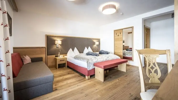 Deluxe Tek Büyük Yataklı Oda, 2 Tek Kişilik Yatak, Dağ Manzaralı