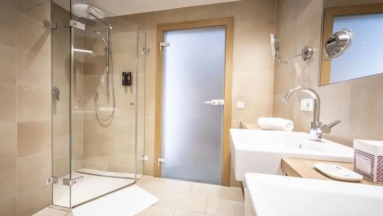 Deluxe Tek Büyük Yataklı Oda, 2 Tek Kişilik Yatak, Dağ Manzaralı