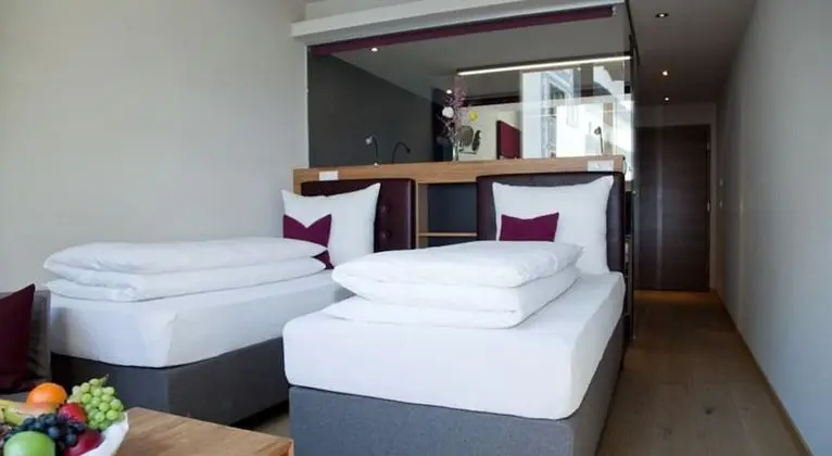 Standard Tek Büyük Yataklı Oda, Dağ Manzaralı