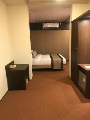 Executive Tek Büyük Yataklı Oda
