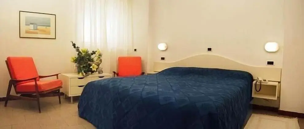 Economy Tek Büyük Yataklı Oda