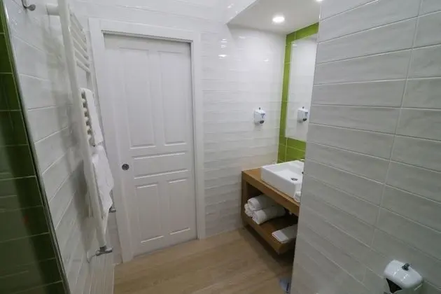 Dört Kişilik Oda, Balkon (Marina Grande)