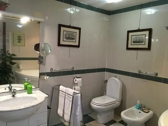 Deluxe Tek Büyük veya İki Ayrı Yataklı Oda (La Stanza della Nonna)