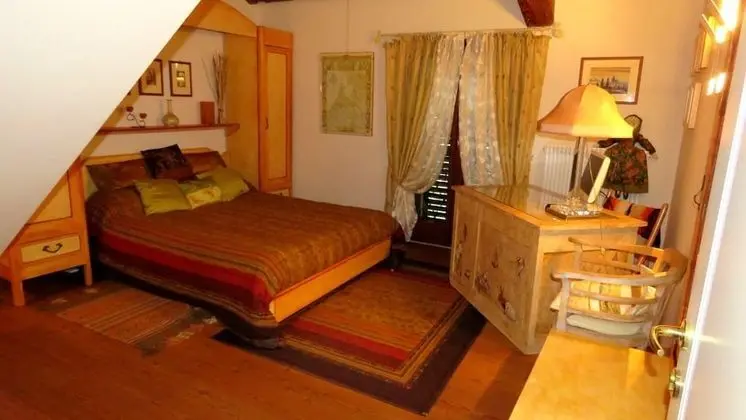 Classic Üç Kişilik Oda, Balkon, Bahçe Manzaralı