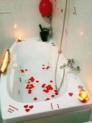 Deluxe Tek Büyük Yataklı Oda, 1 Büyük (Queen) Boy Yatak