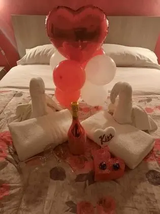 Tek Büyük Yataklı Oda, 1 Büyük (Queen) Boy Yatak