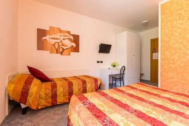 Comfort Üç Kişilik Oda, 1 Yatak Odası