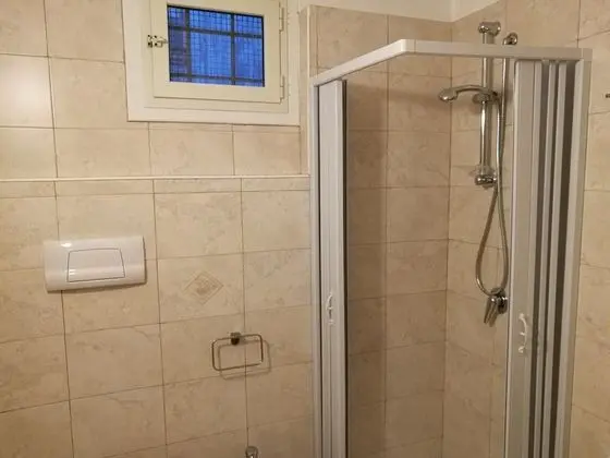 Tek Büyük Yataklı Oda, Özel Banyo