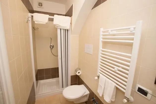 Tek Büyük Yataklı Oda, Özel Banyo