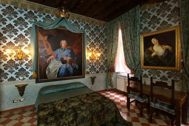 Superior Tek Büyük Yataklı Oda