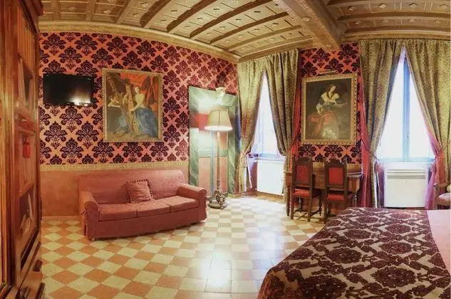 Tek Büyük Yataklı Oda