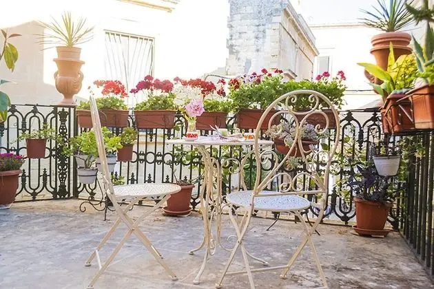 Deluxe Dört Kişilik Oda, Balkon