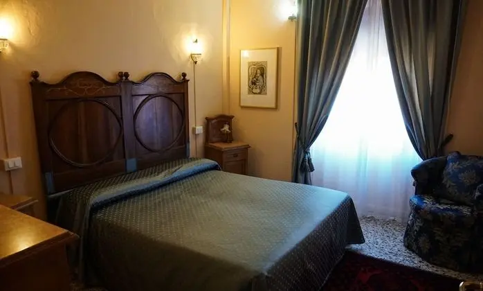 Traditional Dört Kişilik Oda