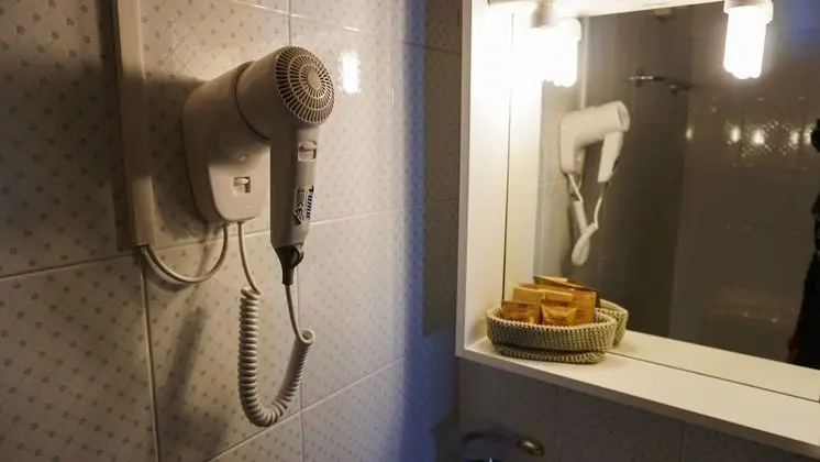 Traditional Üç Kişilik Oda