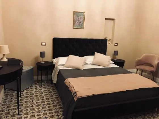 Superior Tek Büyük Yataklı Oda (Capri)