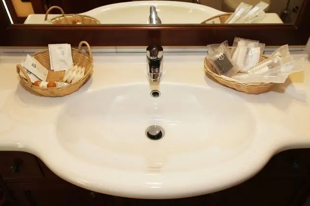 Üç Kişilik Oda, 1 Yatak Odası