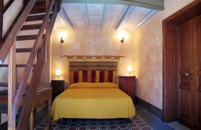 Tek Büyük Yataklı Oda