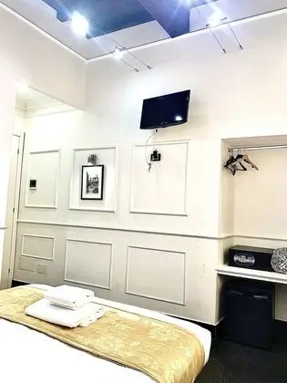 Classic Tek Büyük veya İki Ayrı Yataklı Oda