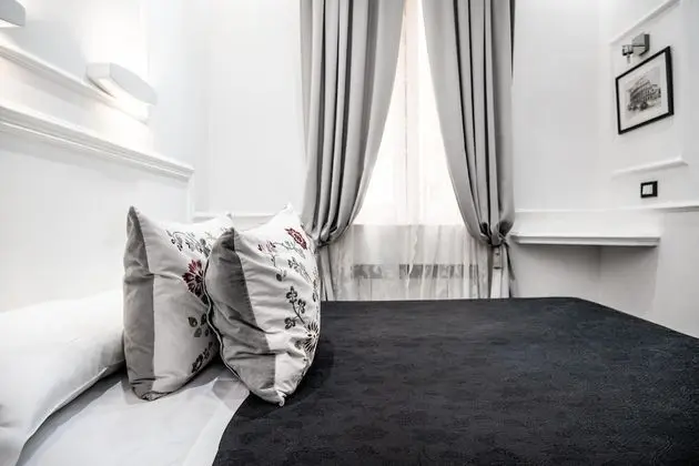 Economy Tek Büyük Yataklı Oda