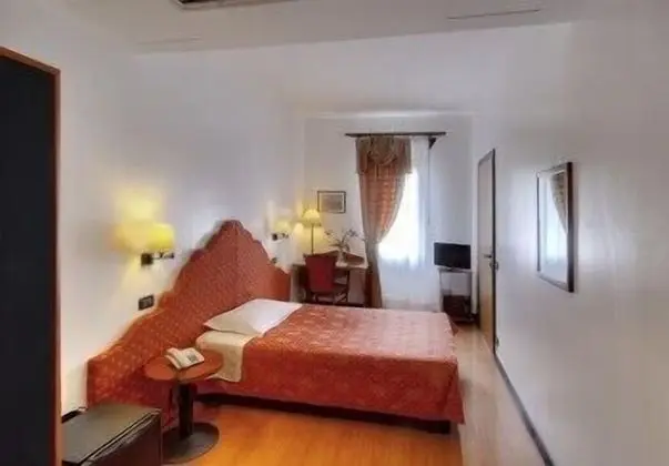 Classic Tek Kişilik Oda