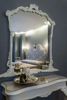 Classic Tek Büyük Yataklı Oda