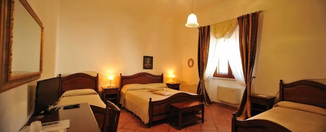 Classic Dört Kişilik Oda