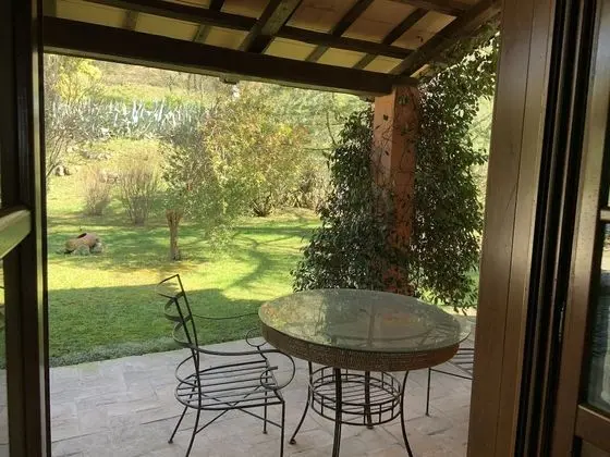 Üç Kişilik Oda, Bahçe Manzaralı