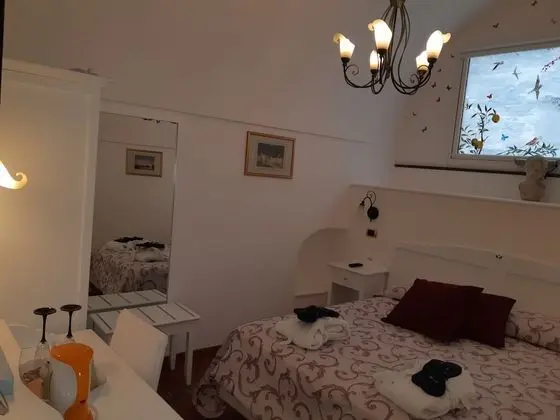 Economy Oda, Avlu Manzaralı, Zemin Kat