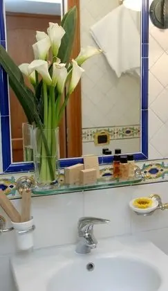 Economy Oda, Avlu Manzaralı, Zemin Kat