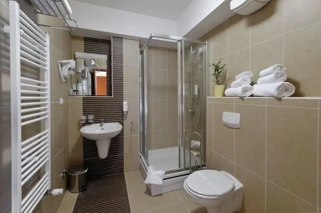 Süit, Sigara İçilmez