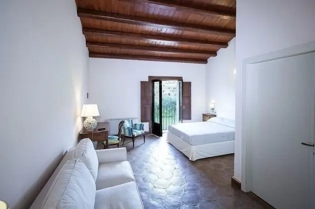 Deluxe Tek Büyük Yataklı Oda (Frappato 1)