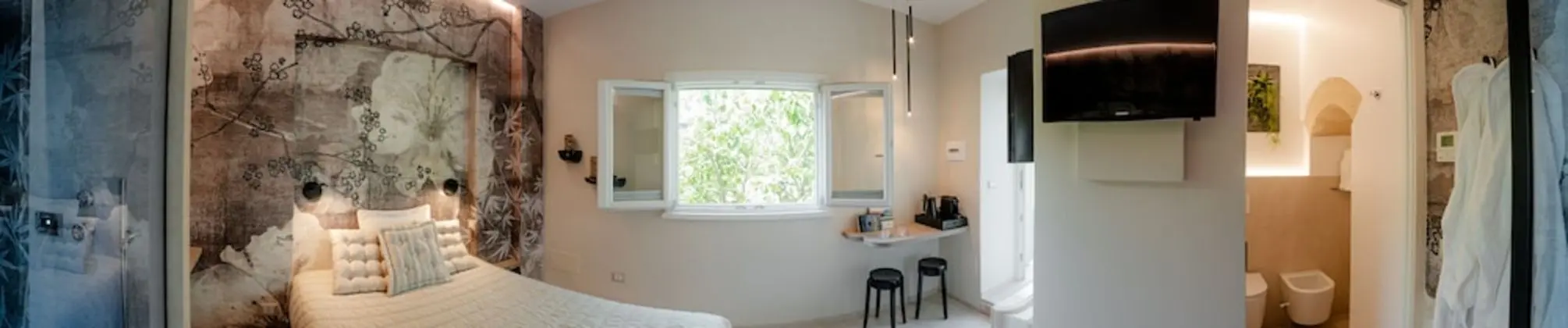 Design Tek Büyük Yataklı Oda, 1 Çift Kişilik Yatak, Bahçeli