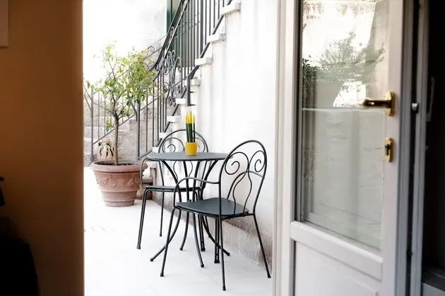 Design Tek Büyük Yataklı Oda, 1 Çift Kişilik Yatak, Bahçeli