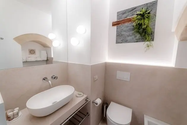 Design Tek Büyük Yataklı Oda, 1 Çift Kişilik Yatak, Bahçeli