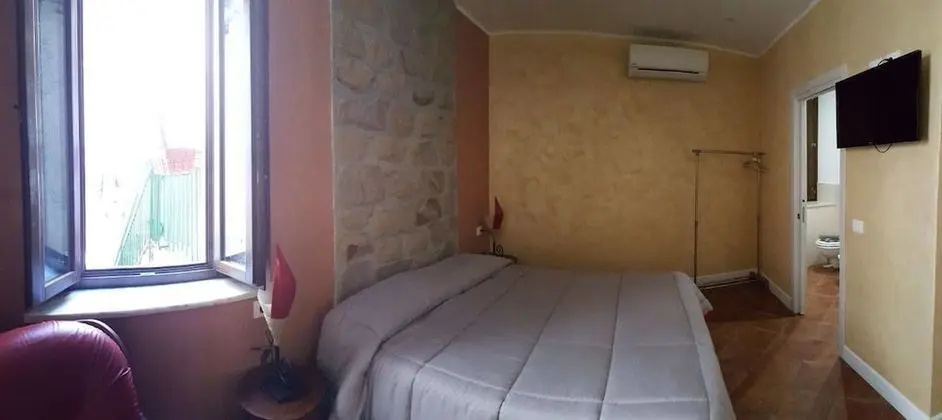 Economy Tek Büyük Yataklı Oda