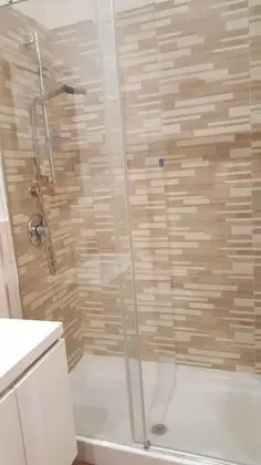 Economy Tek Büyük Yataklı Oda