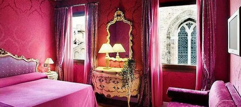 Superior Tek Büyük Yataklı Oda