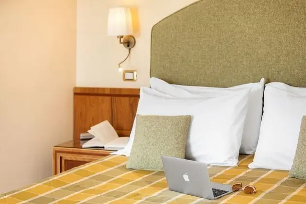 Comfort Tek Büyük veya İki Ayrı Yataklı Oda, Balkon