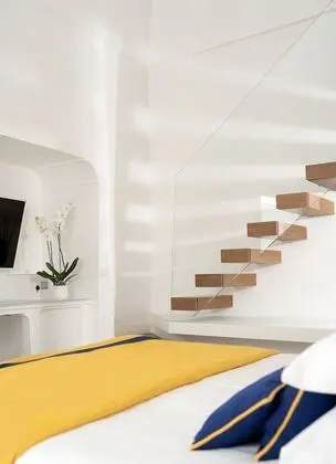 Deluxe Dört Kişilik Oda, Havuz Kenarı