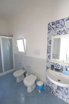Basic Tek Büyük Yataklı Oda