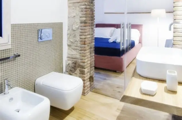 Classic Tek Büyük Yataklı Oda