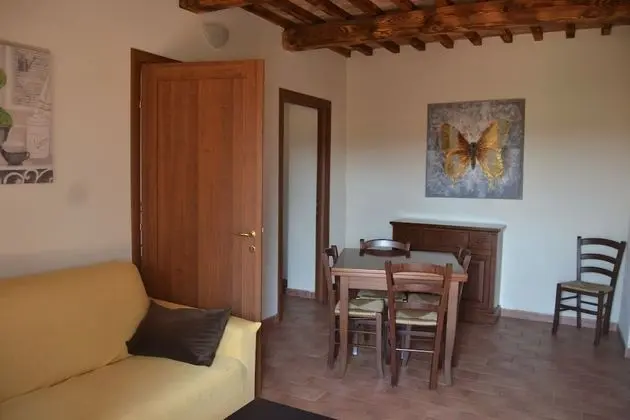 Apart Daire, 2 Yatak Odası, Bahçeli