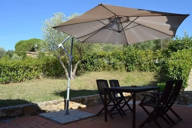 Apart Daire, 2 Yatak Odası, Bahçeli