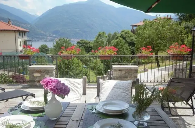 Apart Daire, 2 Yatak Odası, Göl Manzaralı (Borgo I)