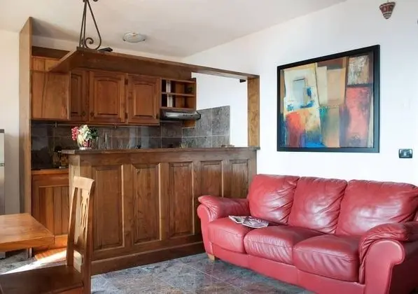 Apart Daire, 2 Yatak Odası, Göl Manzaralı (Borgo III)