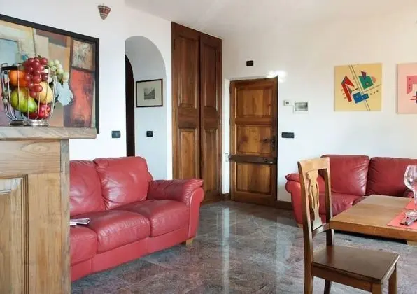 Apart Daire, 2 Yatak Odası, Göl Manzaralı (Borgo III)