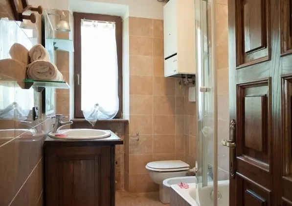 Apart Daire, 2 Yatak Odası, Göl Manzaralı (Borgo III)