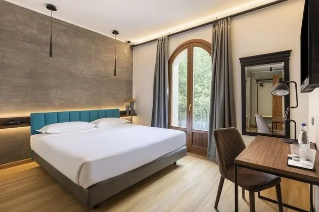 Panoramic Tek Büyük Yataklı Oda