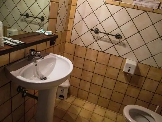 Classic Tek Büyük veya İki Ayrı Yataklı Oda, Avlu Manzaralı, Avlu